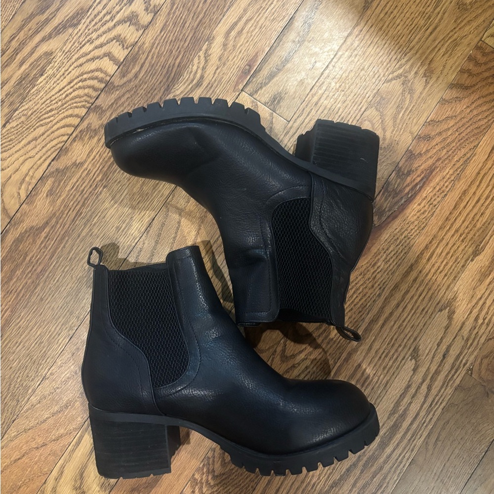 MIA Black Ankle Booties